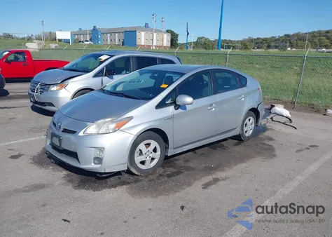 2011 Toyota Prius Four z USA, uszkodzony, nr VIN JTDKN3DU0B5291839